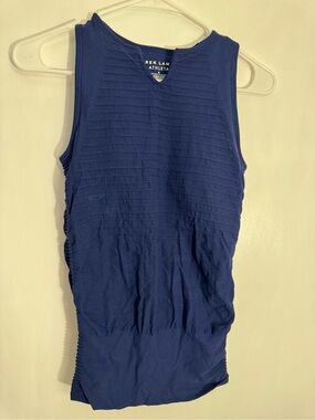 Derek Lam Athleta Navy Performance Tank built in bra small gym workout casual